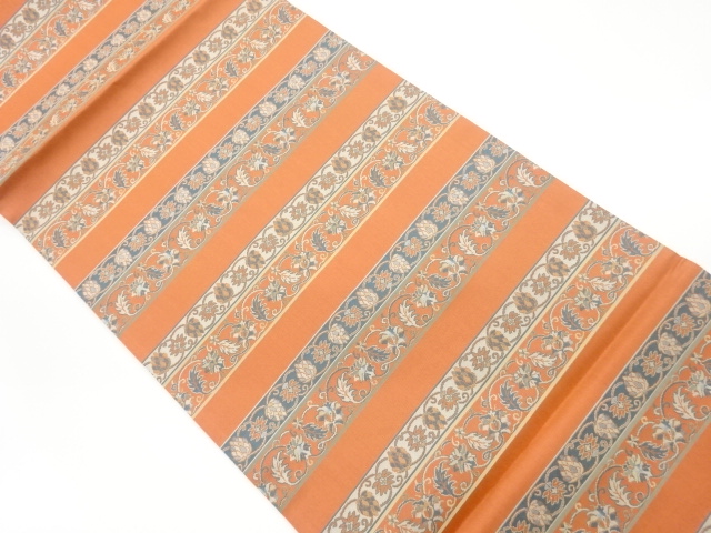 リサイクル　横段に花唐草模様織出し全通袋帯